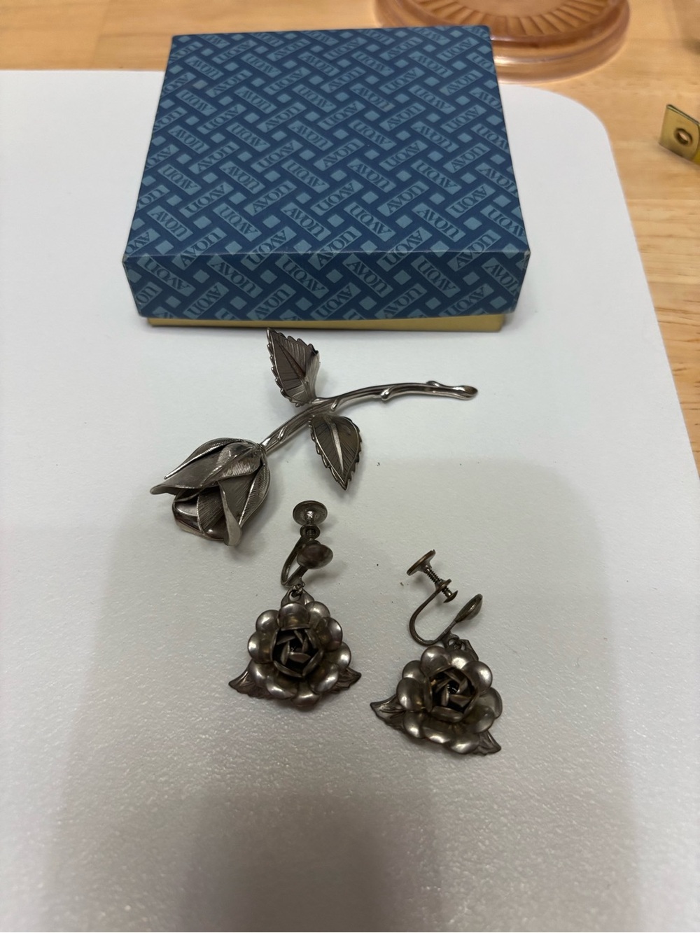 Avon Silver-Tone Rose Brooch with Floral screw On Earrings